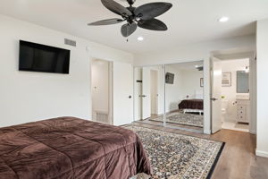 18-Primary Bedroom