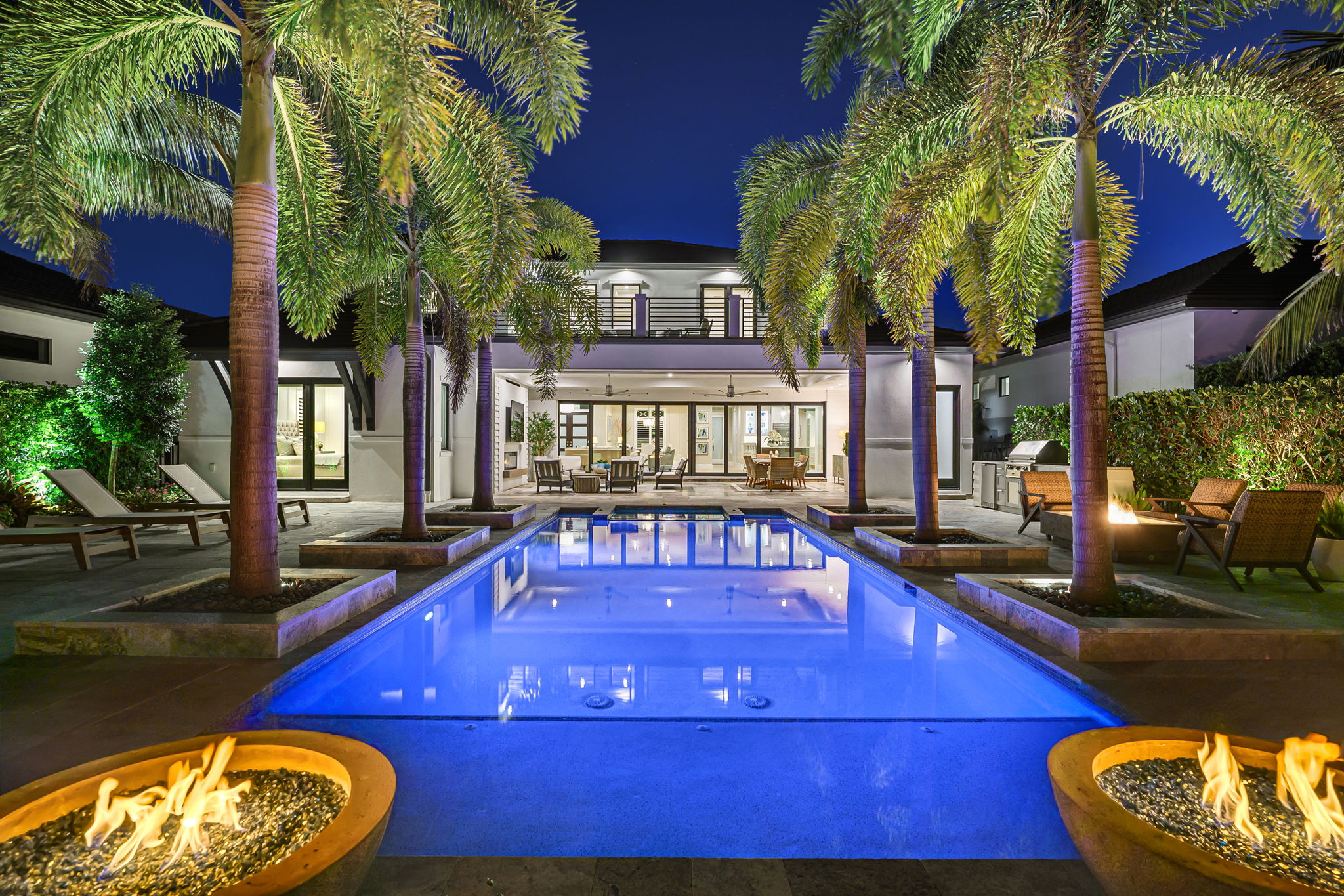 Pool - NIGHT