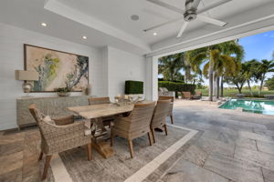Outdoor Dining - Kitchen