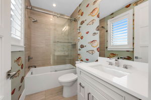 Guest Bath 2