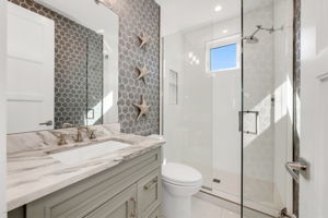Guest Bath 3