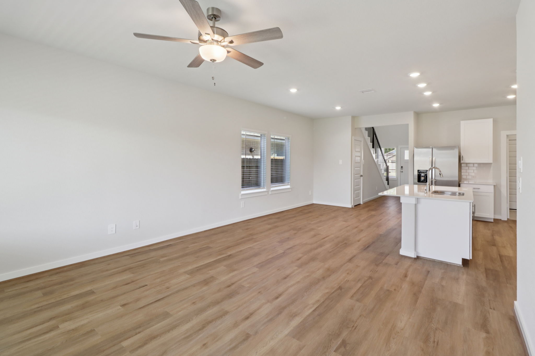 Houston - Mavera - 16678 Sterling Clf St Conroe TX 77302 - 007