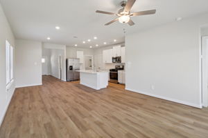 Houston - Mavera - 16678 Sterling Clf St Conroe TX 77302 - 006