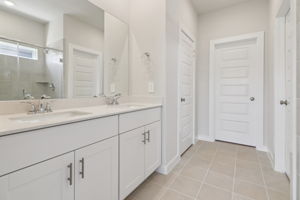 Houston - Mavera - 16678 Sterling Clf St Conroe TX 77302 - 019