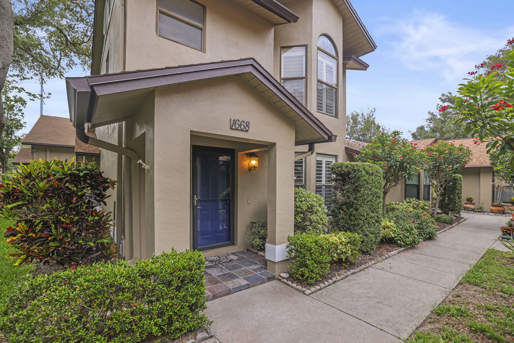 Ext Front Door - 495A9635