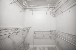 BR1 Closet - 495A2302 Updated Aug 2026