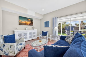Living Room 4