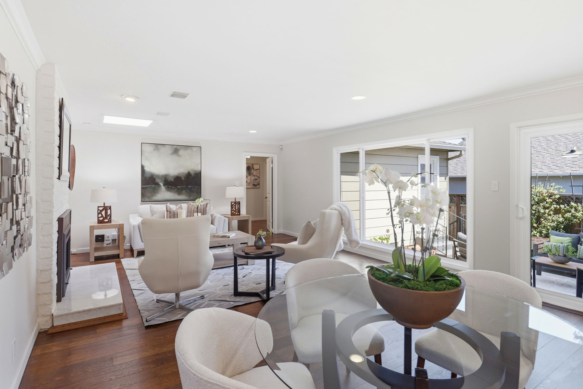 015_F8_167 Oakview Dr