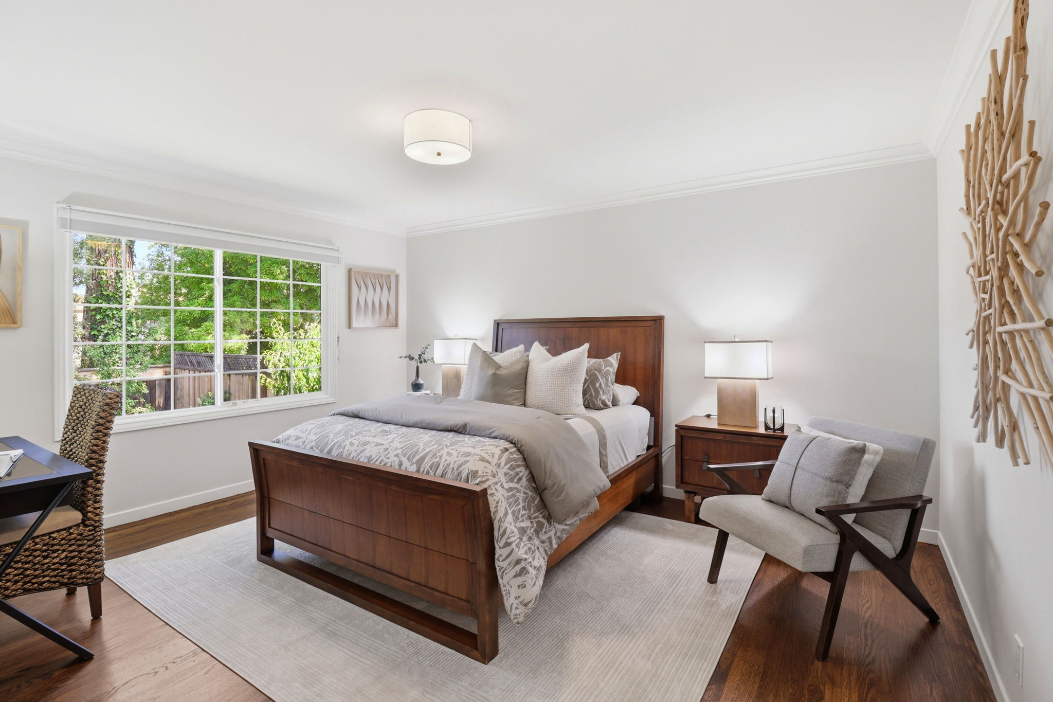 025_F8_167 Oakview Dr