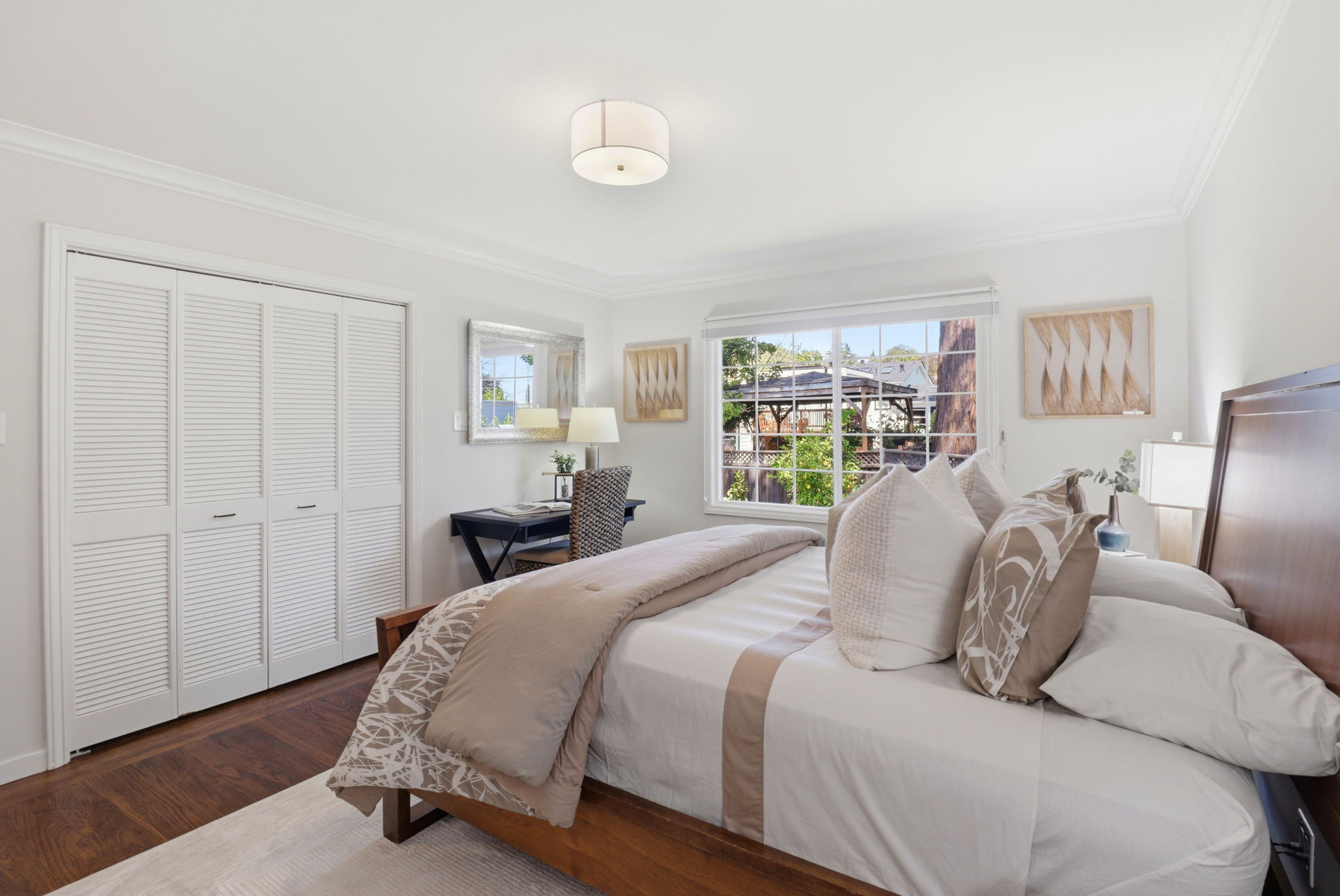 027_F8_167 Oakview Dr