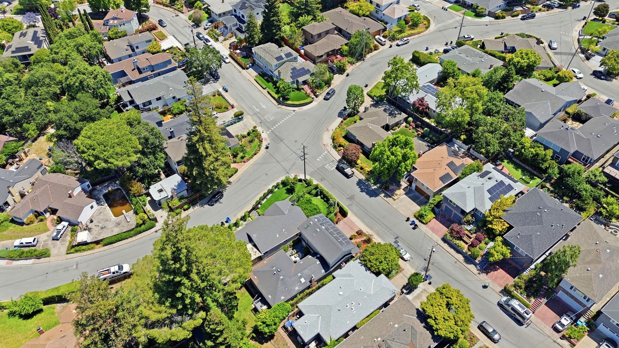 010_F8_AERIAL_167 Oakview Dr