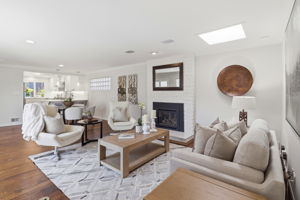 006_F8_167 Oakview Dr