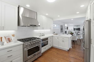009_F8_167 Oakview Dr