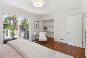 020_F8_167 Oakview Dr