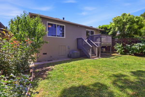 044_F8_167 Oakview Dr