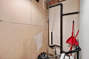  Photo 49
