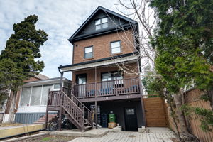 167 Rosethorn Ave, Toronto ON