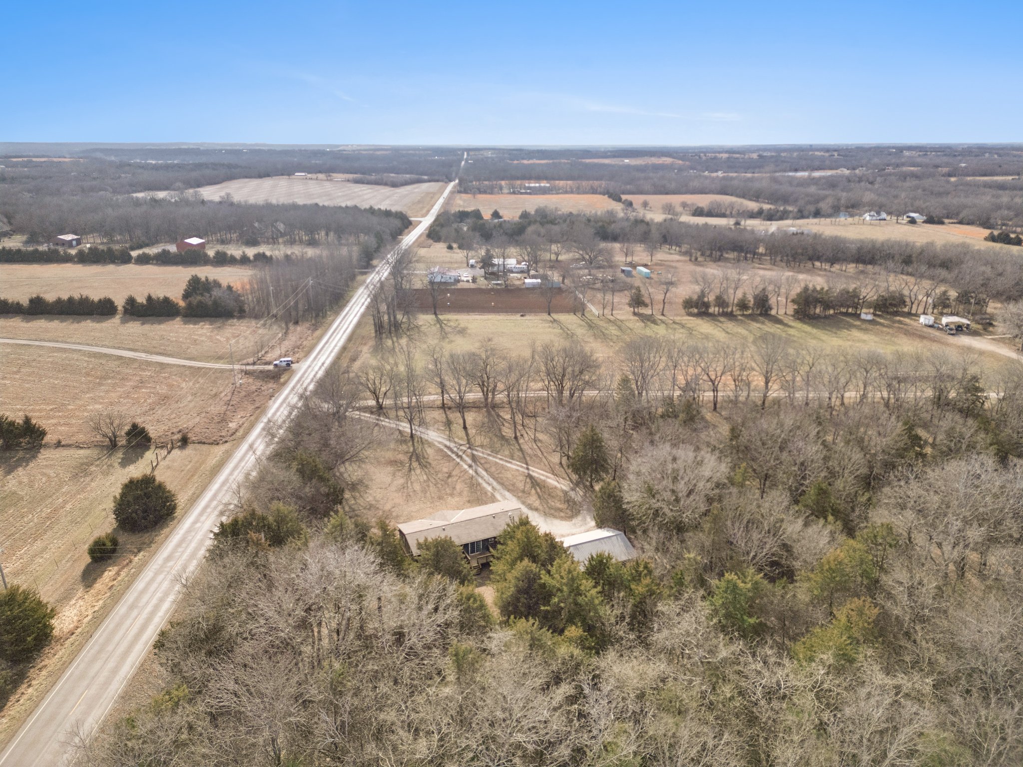 7778 - 1670 Vermont Rd_009.jpg