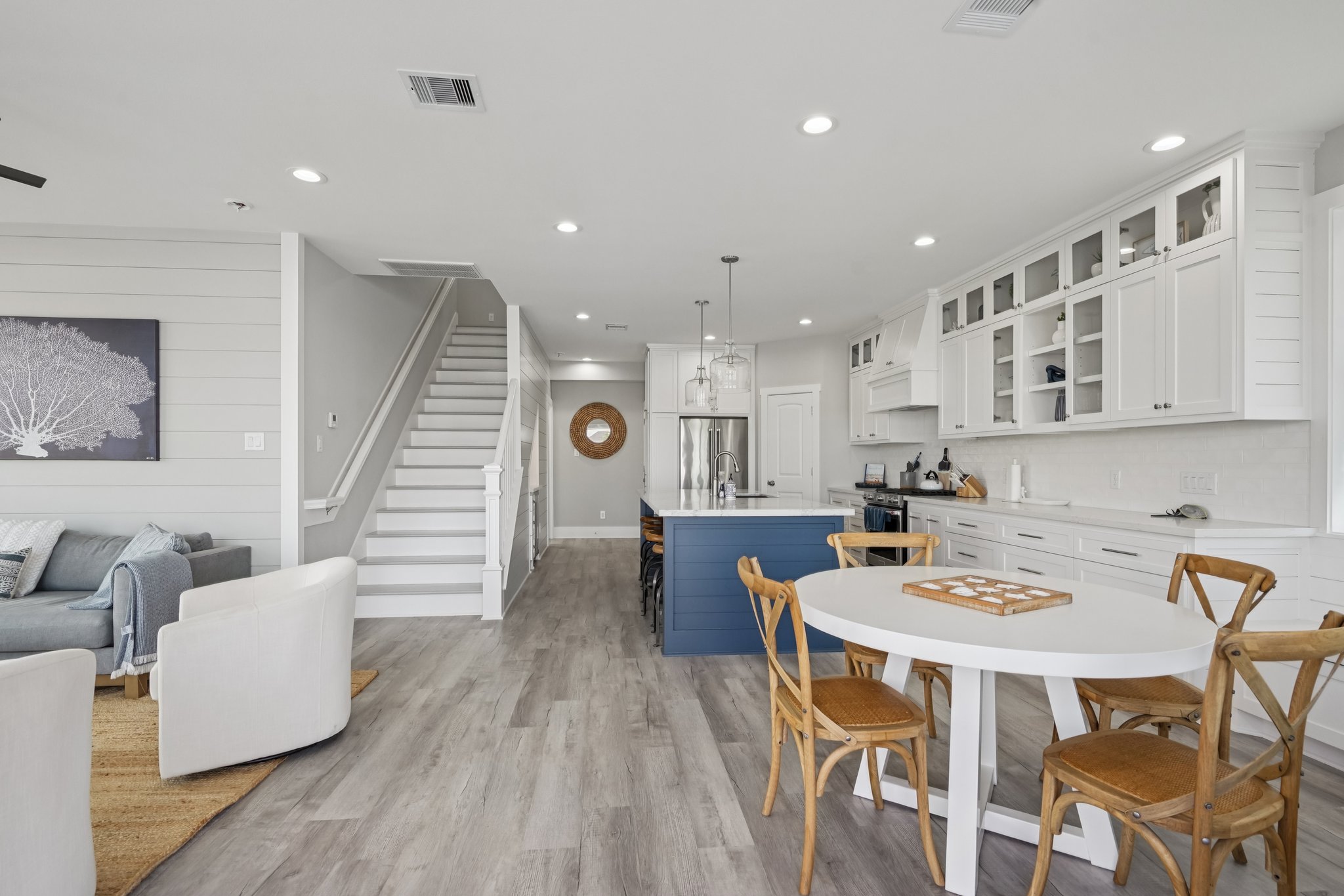 Montego Way-L1003-010.jpg