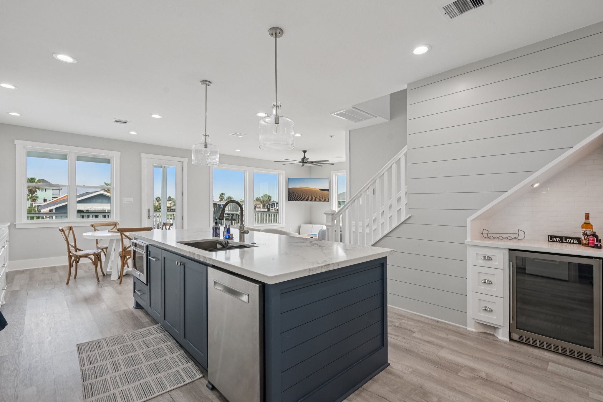 Montego Way-L1003-014.jpg