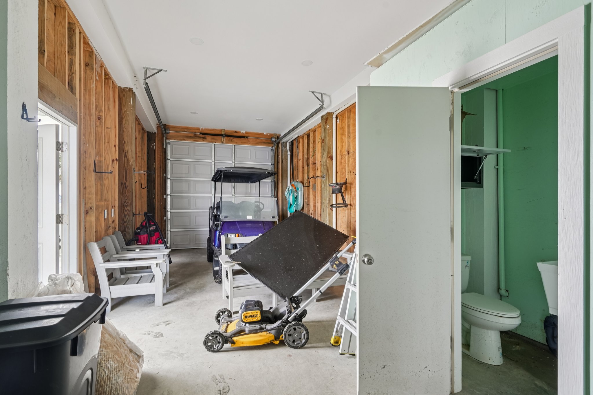 Montego Way-L1003-039.jpg