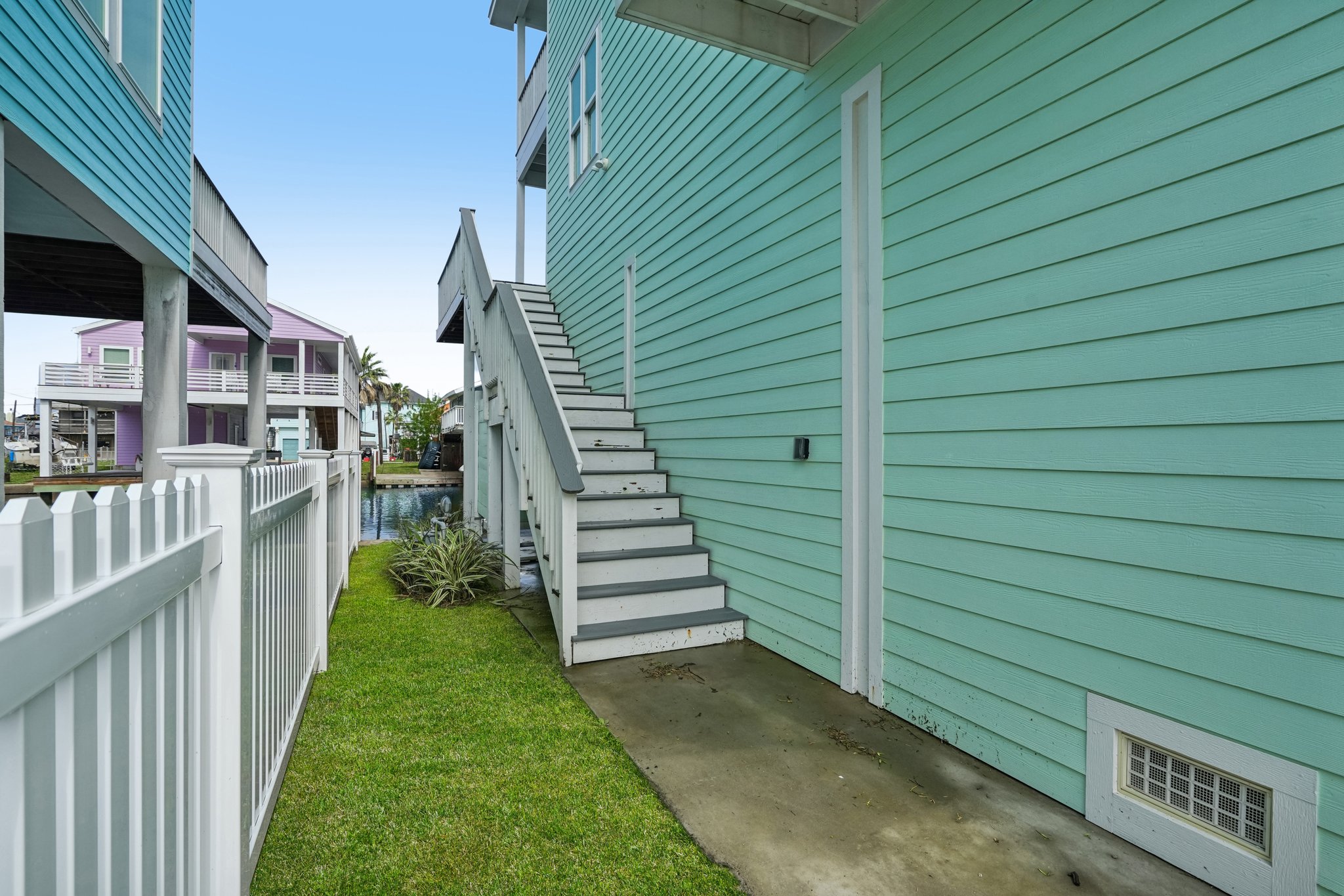 Montego Way-L1003-047.jpg