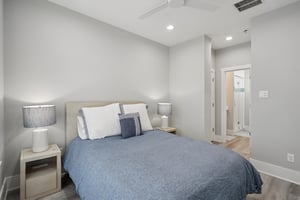 Montego Way-L1003-028.jpg