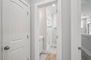 Montego Way-L1003-030.jpg