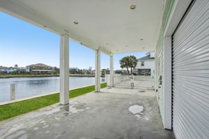 Montego Way-L1003-043.jpg