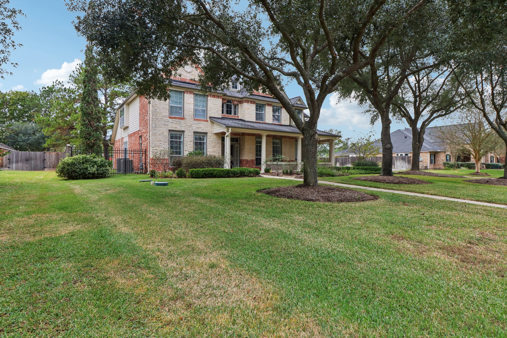 Cottage Rose Tr-S0412-003.jpg