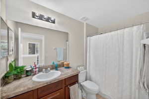 Interiors (40)