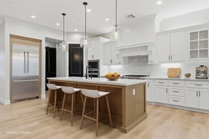 DSC00537 virtually staged.jpeg