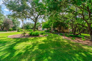 16708 French Harbour Ct, Austin, TX 78734, USA Photo 18
