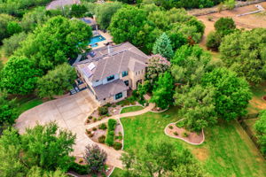 16708 French Harbour Ct, Austin, TX 78734, USA Photo 5