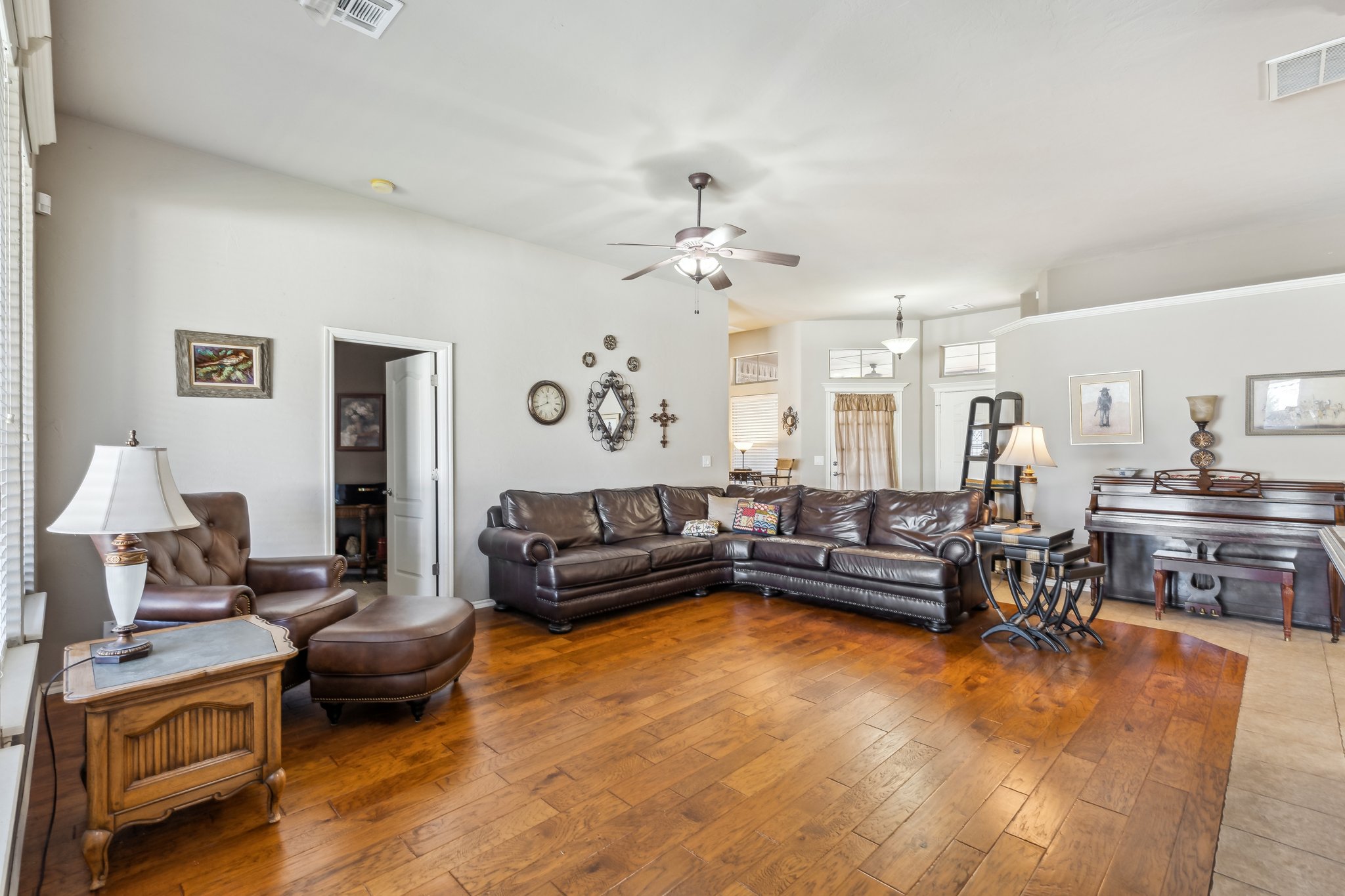 16709 Covington Manor_007.jpg