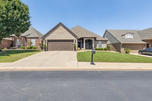 16709 Covington Manor_001.jpg