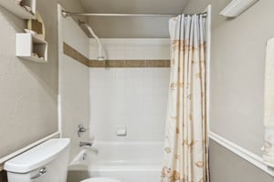 16709 Covington Manor_028.jpg