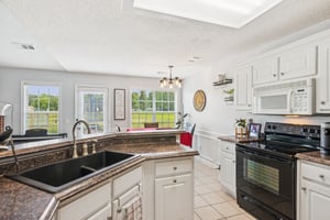 Local_Flavor_Films-1671_Bismarck_Cir_Winder_GA-181.jpg