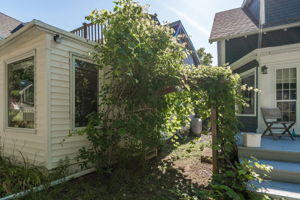  Photo 45