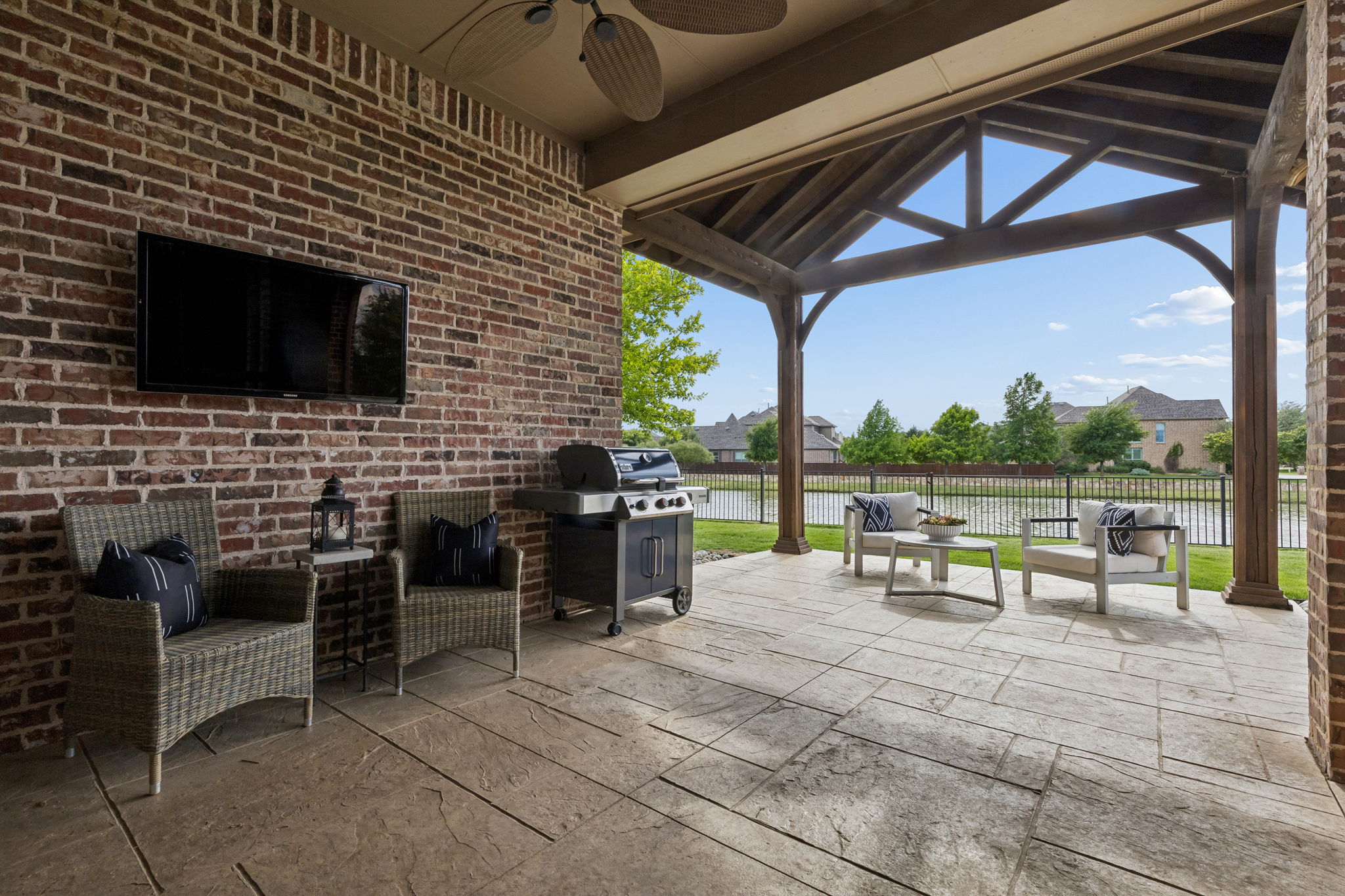  Photo 34