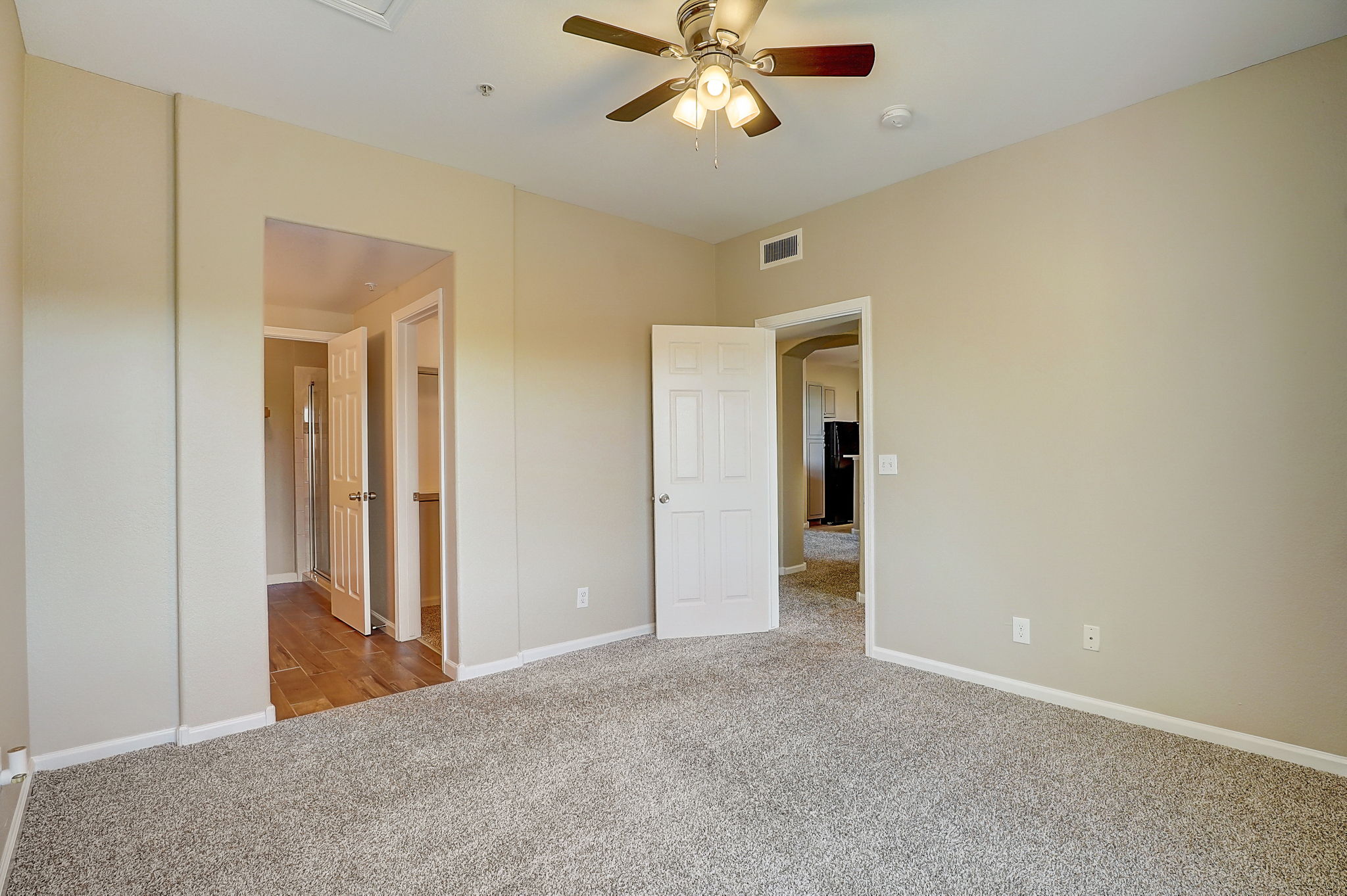 W Canal Cir 234-016