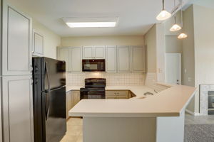 W Canal Cir 234-011