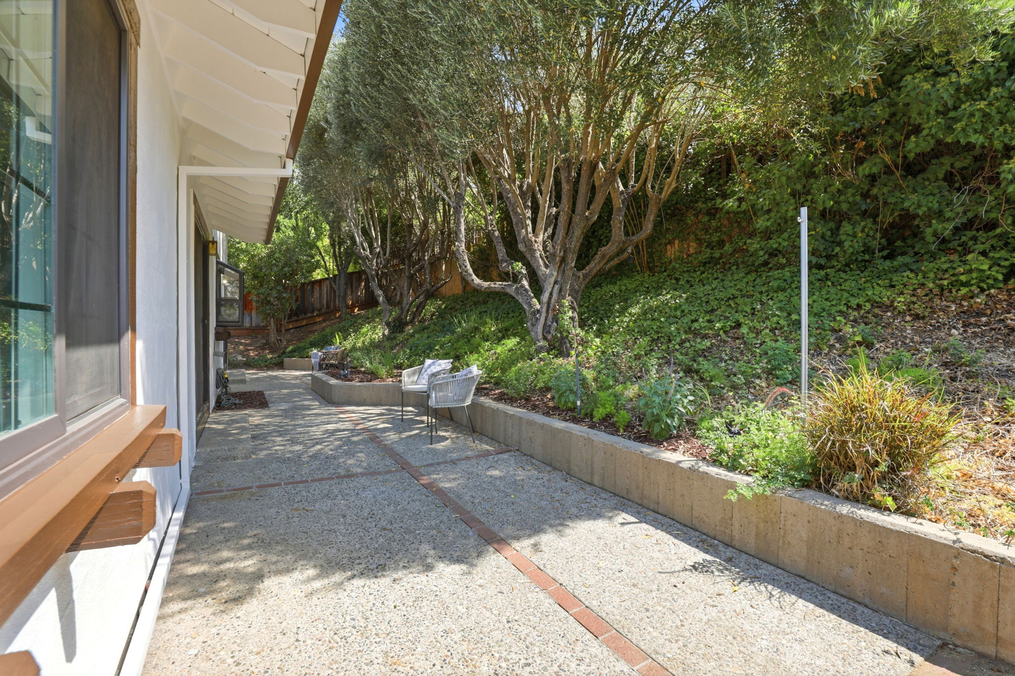 039_F8_16710 Trail Dr
