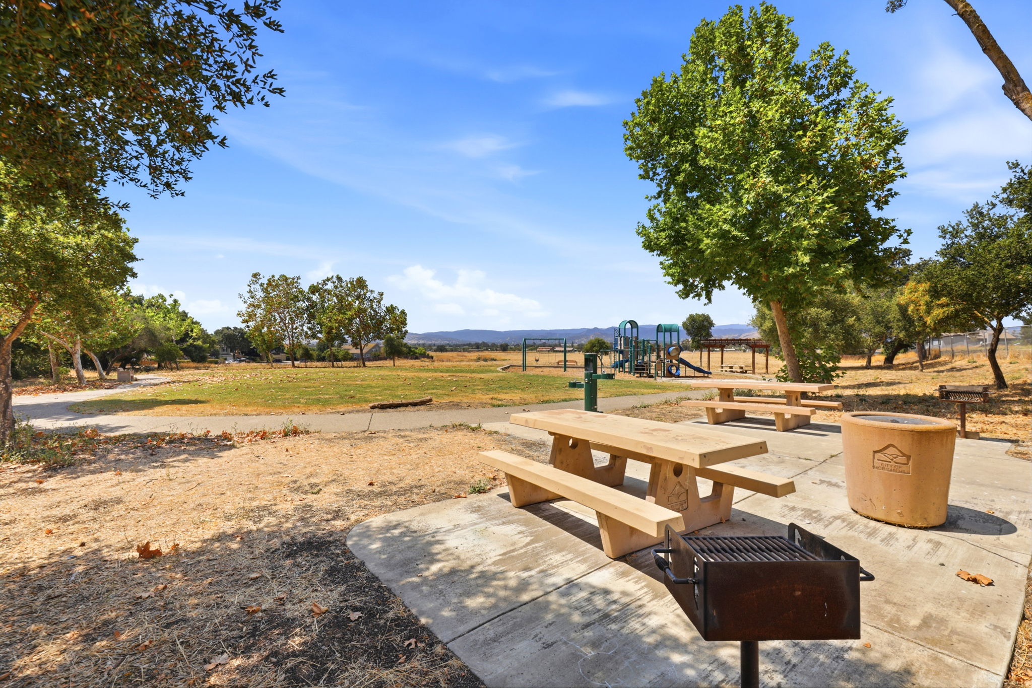 045_F8_16710 Trail Dr