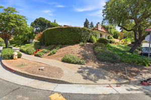 044_F8_16710 Trail Dr