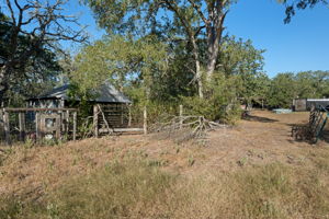  Photo 37