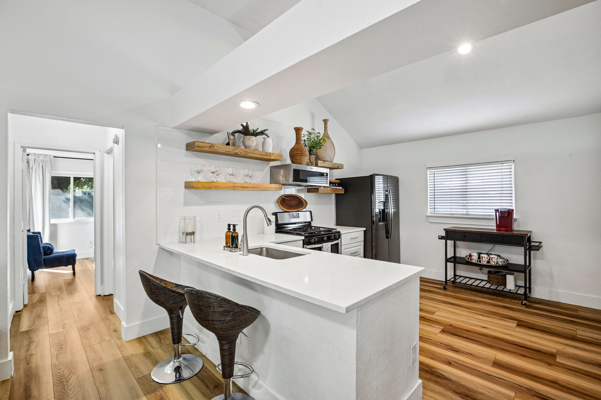 Whitebrush Loop-S1108-016.jpg