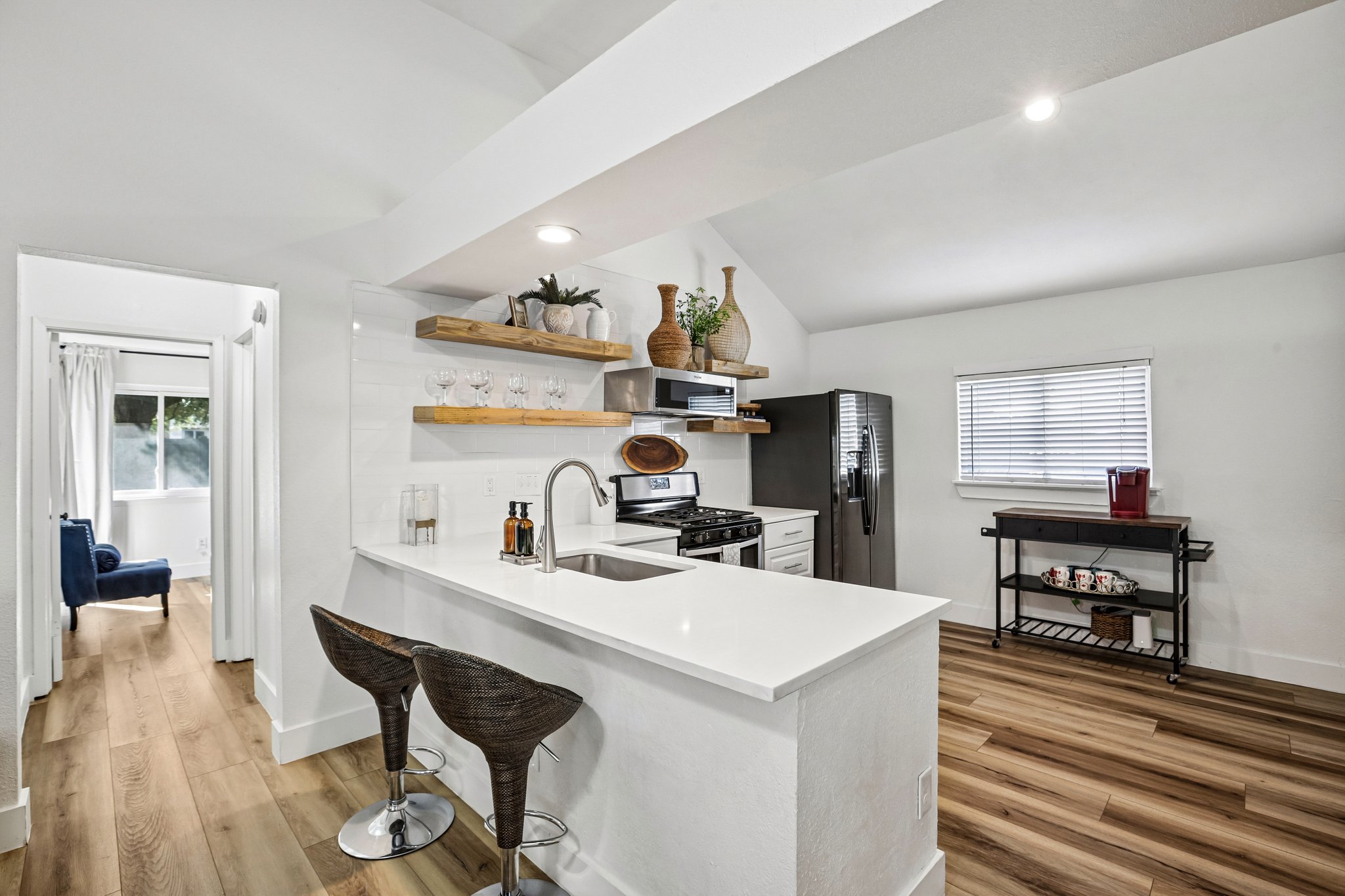 Whitebrush Loop-S1108-016r.jpg