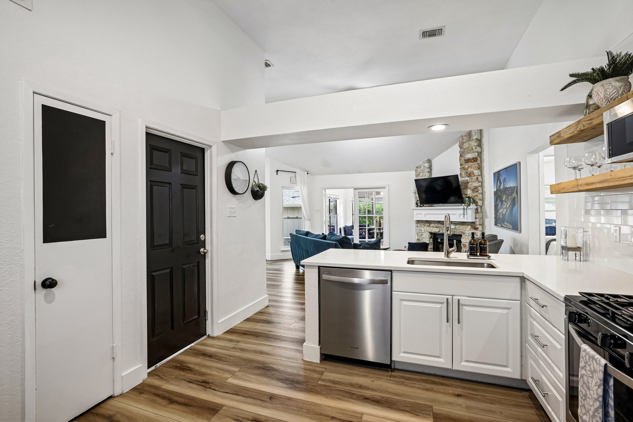 Whitebrush Loop-S1108-019r.jpg