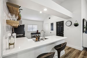 Whitebrush Loop-S1108-015r.jpg